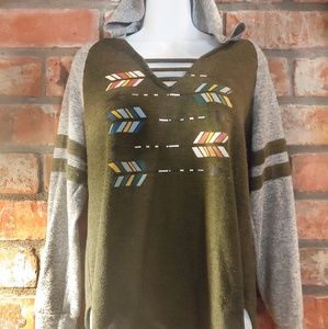 No Boundaries Olive Hoodie Sweater Arrow Criscross